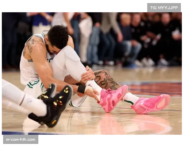 美洲豹队冲击斯坦利杯三连冠 休赛期续约核心球员应对主力伤缺